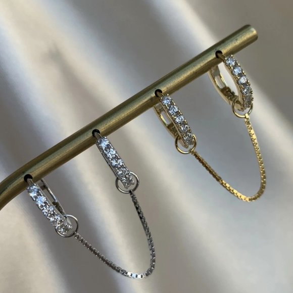 hoop chain earrings - Picture 3 of 8